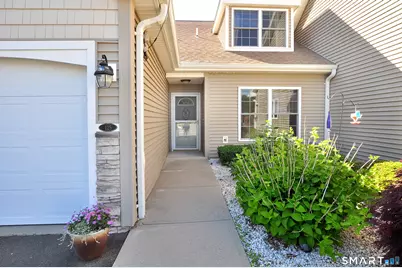 125 Pine Hill Boulevard #125, Plymouth, CT 06782 - Photo 2