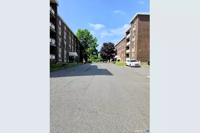 80 Claudia Drive #271, West Haven, CT 06516 - Photo 18