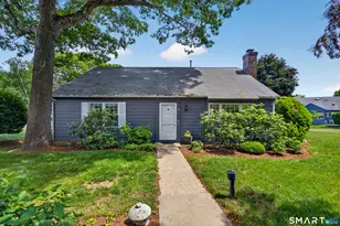 34 Canborne Way, Madison, CT 06443 - Photo 2
