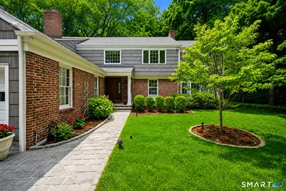 12 Settlers Trail, Darien, CT 06820 - Photo 2