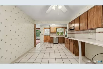 144 Maple Street, Seymour, CT 06483 - Photo 14