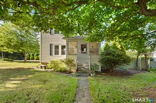 462 Davis St, Watertown, CT 06779 - Photo 2