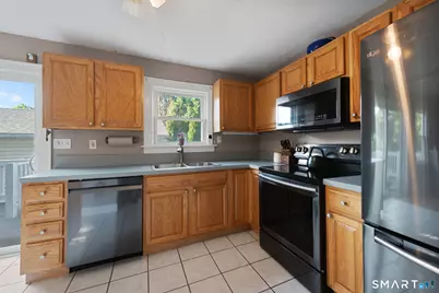 462 Davis Street, Watertown, CT 06779 - Photo 14