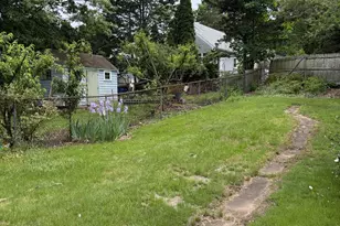 1 Leila St, New Haven, CT 06513 - Photo 6