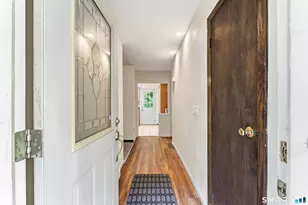 14 Saw Mill Rd, Newtown, CT 06470 - Photo 4