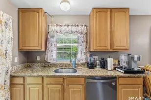 215-217 Long Hill Ave, Shelton, CT 06484 - Photo 14