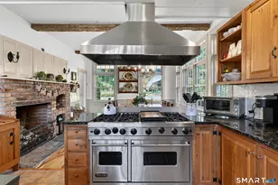 20 Head of Meadow Rd, Newtown, CT 06470 - Photo 14