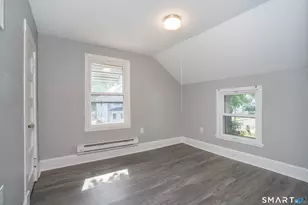 45 Moore Ave, East Hartford, CT 06108 - Photo 12