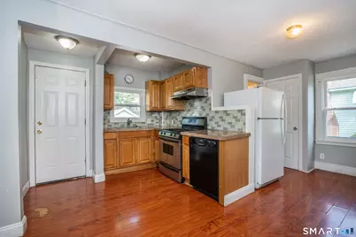 45 Moore Avenue, East Hartford, CT 06108 - Photo 6