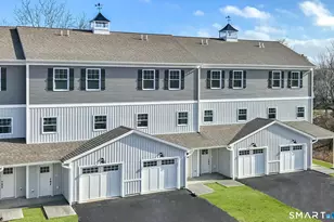 10 Fort Hill Rd, Groton, CT 06340 - Photo 1