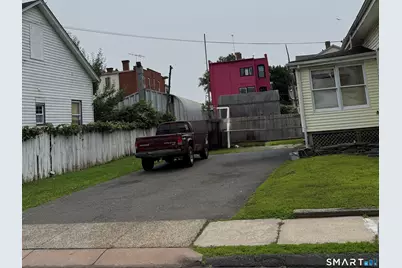 111 Otis Street, Hartford, CT 06114 - Photo 20