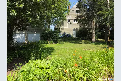 106 Pratt Road, Clinton, CT 06413 - Photo 1