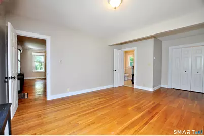 33 Roy Street, Enfield, CT 06082 - Photo 12