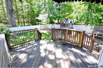 33 Roy Street, Enfield, CT 06082 - Photo 20