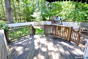 33 Roy St, Enfield, CT 06082 - Photo 20