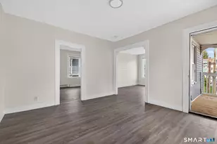 27 Beacon St, Waterbury, CT 06704 - Photo 6