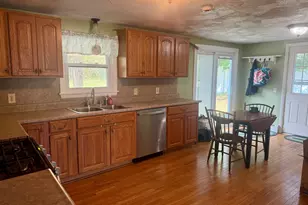 30 Allyn Ave, Norwich, CT 06360 - Photo 4