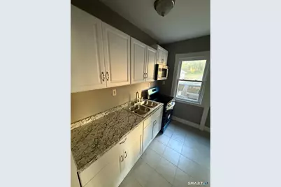 151 Fairview Street, New Britain, CT 06051 - Photo 2