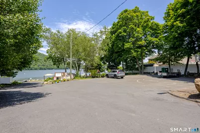10 Baxter Street, Danbury, CT 06811 - Photo 36