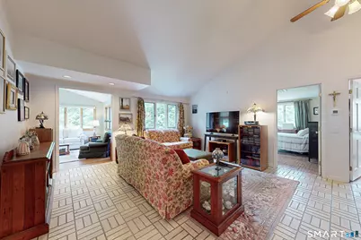 10 Baxter Street, Danbury, CT 06811 - Photo 28