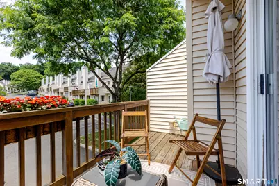 8 Rose Lane #18-10, Danbury, CT 06811 - Photo 4