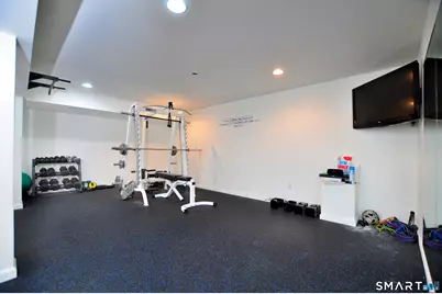 22 Jubrey Drive, Windsor, CT 06095 - Photo 32