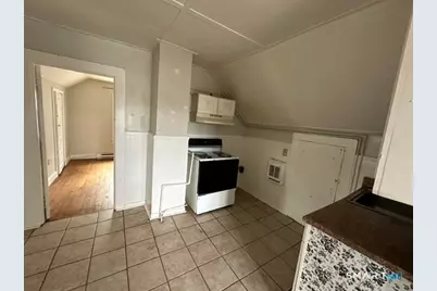 46 Pulaski Street #Third Floor, Torrington, CT 06790 - Photo 6