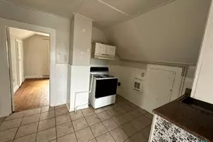 46 Pulaski St, Torrington, CT 06790 - Photo 6