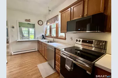 46 Windsor Street, Waterbury, CT 06708 - Photo 10