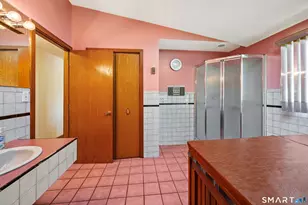 3 Hawley Dr, Ansonia, CT 06401 - Photo 18