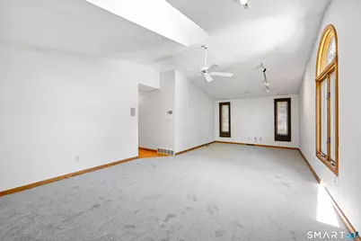 3 Hawley Drive, Ansonia, CT 06401 - Photo 12