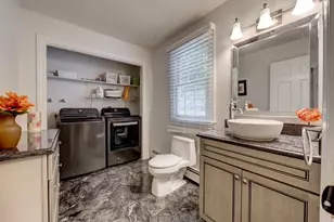 11 Lexington Rd, Avon, CT 06001 - Photo 20
