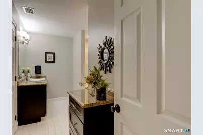 11 Lexington Road, Avon, CT 06001 - Photo 24