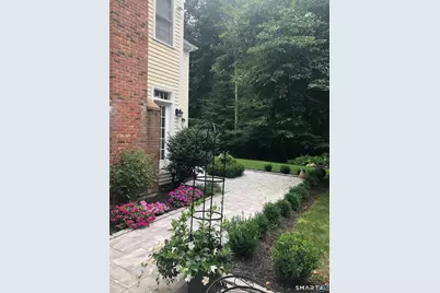 77 Silo Hill, Madison, CT 06443 - Photo 6