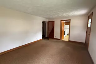 12 Swan Ave, Wallingford, CT 06492 - Photo 6