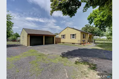 63 Darien Drive, Windsor Locks, CT 06096 - Photo 4