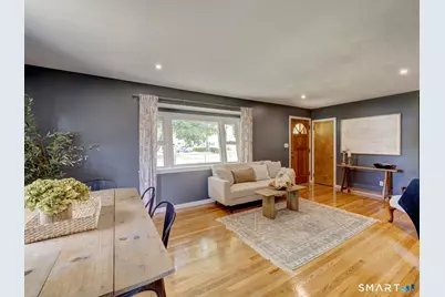 63 Darien Drive, Windsor Locks, CT 06096 - Photo 6