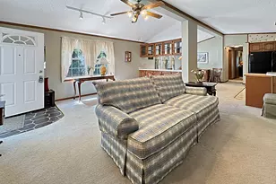 136 Hunters Rd, Norwich, CT 06360 - Photo 16