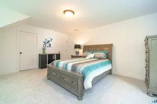 1004 Maple St, Rocky Hill, CT 06067 - Photo 34
