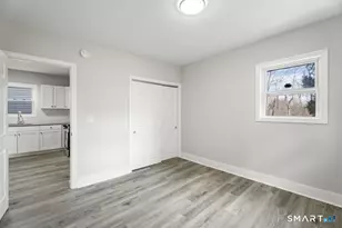 313 Washington Ave, West Haven, CT 06516 - Photo 6