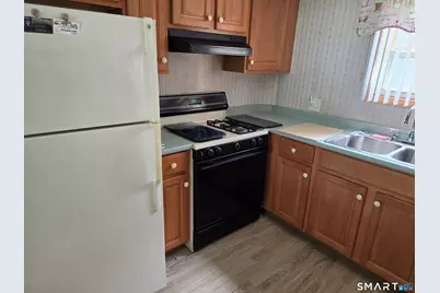 17 Wayne Drive, Windham, CT 06256 - Photo 12
