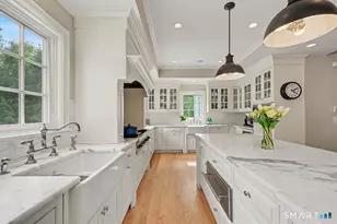 34 Bayberry Rd, New Canaan, CT 06840 - Photo 18