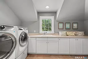 34 Bayberry Rd, New Canaan, CT 06840 - Photo 30