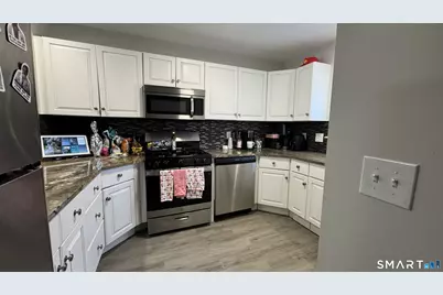 3409 Whitney Avenue #6, Hamden, CT 06518 - Photo 4