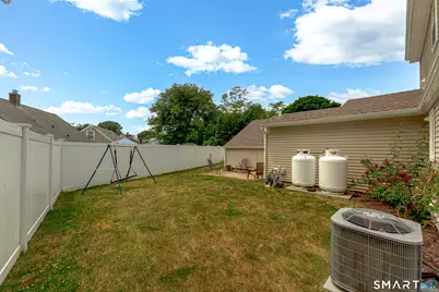4 James Street, East Haven, CT 06512 - Photo 4