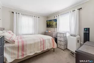 35 Woodstock St, Hartford, CT 06112 - Photo 18