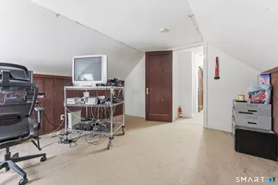 35 Woodstock Street, Hartford, CT 06112 - Photo 12