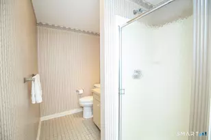 1301 Metacomet Dr, Meriden, CT 06450 - Photo 18