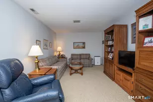 1301 Metacomet Dr, Meriden, CT 06450 - Photo 24