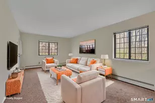 215 Foxwood Ln, Milford, CT 06461 - Photo 8